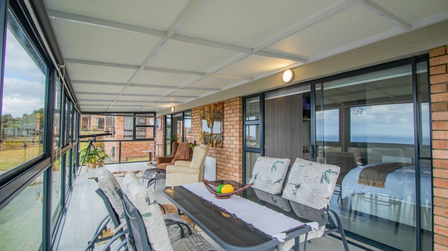 4 Bedroom Property for Sale in Dana Bay Western Cape